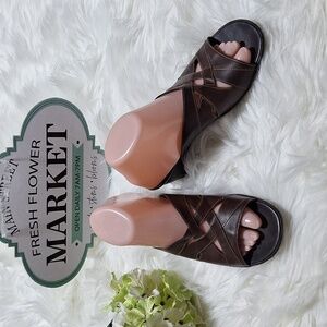Clarks brown leather sandles,  7M
